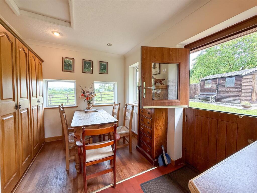 Macclesfield Road, Eaton, Congleton photo 4