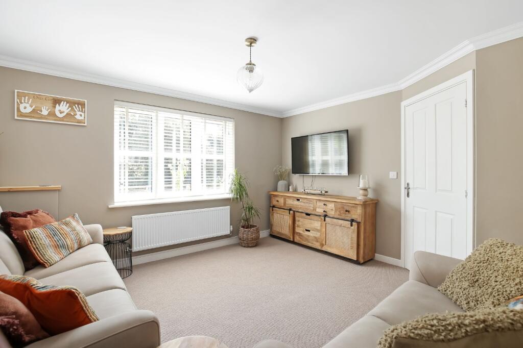 House in Salisbury - View 5