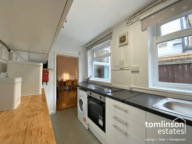 House in Nottingham, Old Lenton, Lenton - View 2