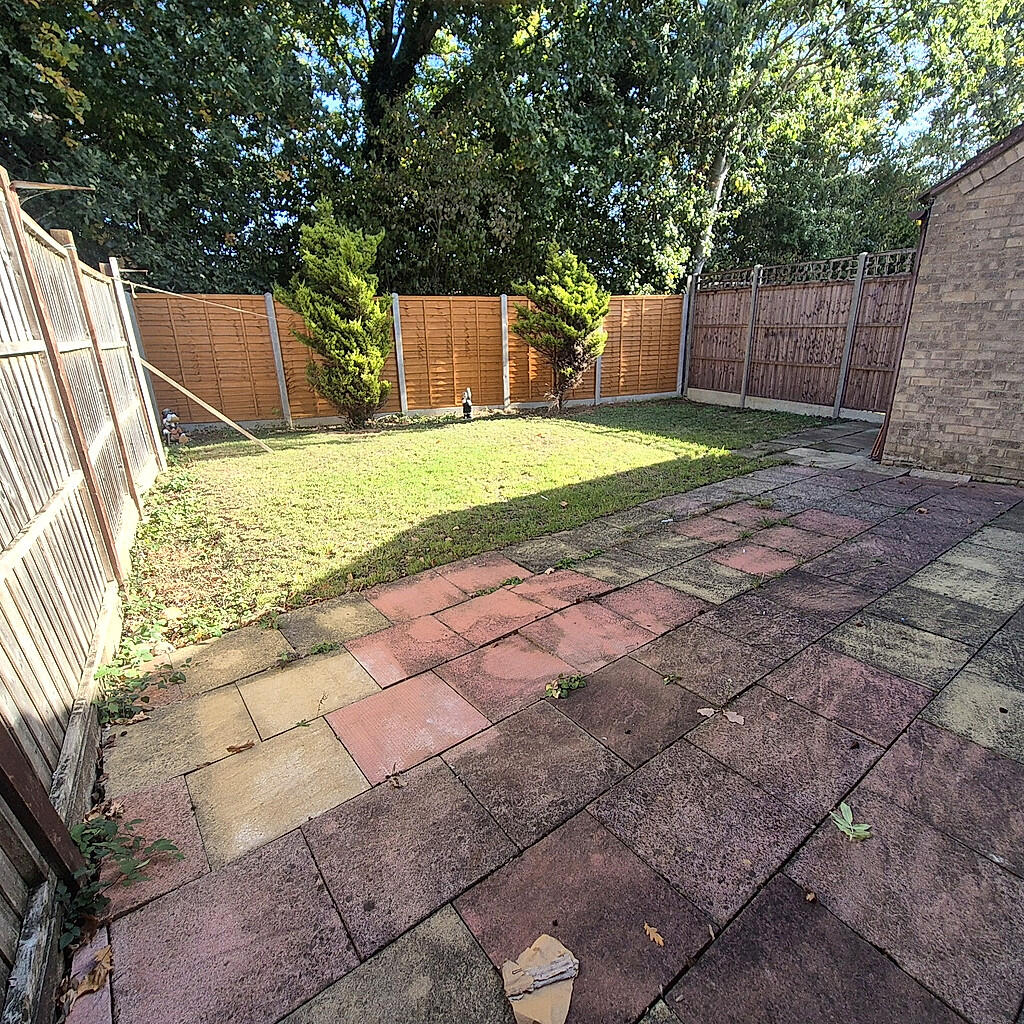 House in Peterborough - View 3