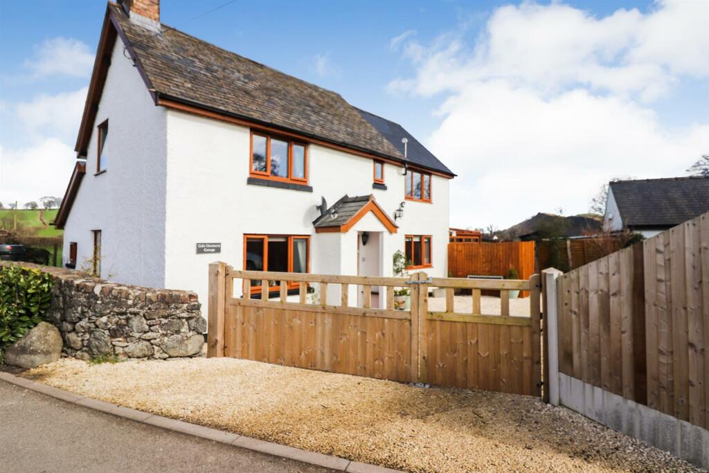 Main image of property: Llanrhaeadr Ym Mochnant