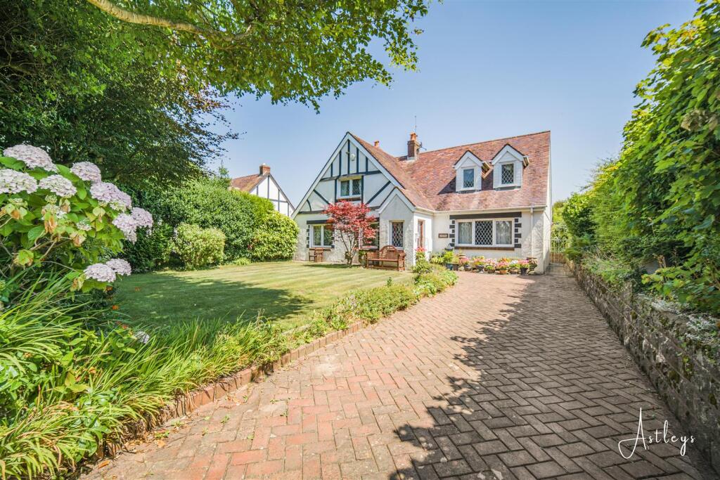 Main image of property: Southgate Road, Southgate, Swansea