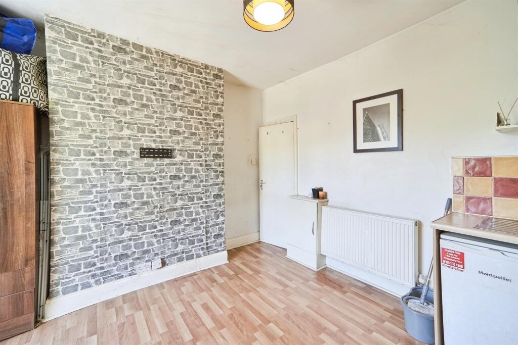 Church Street, Kirkstall, Leeds - View 5
