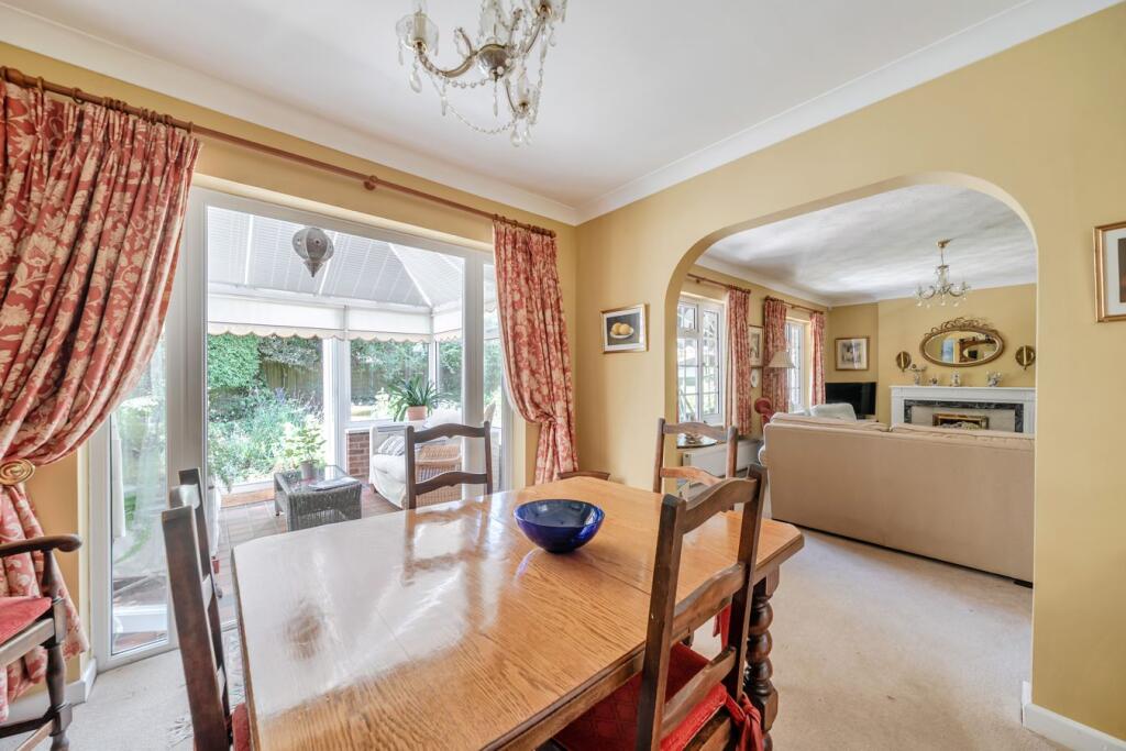 House in Southampton - More