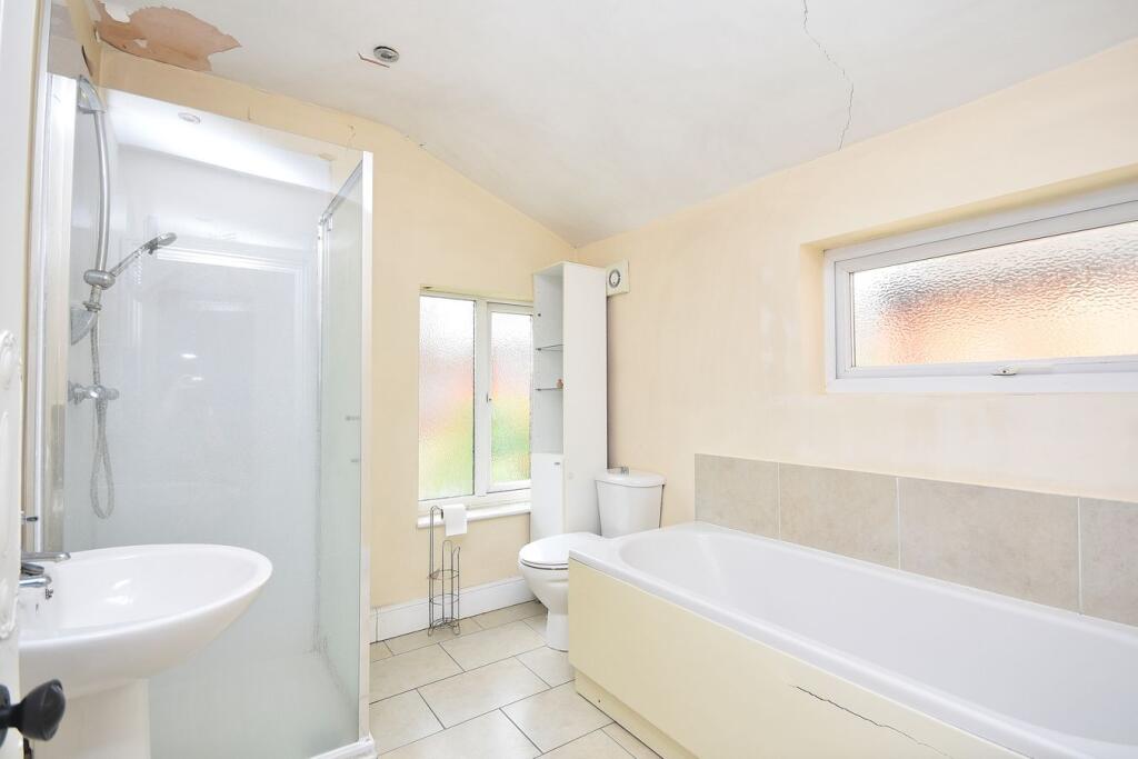 House in Northampton, Phippsville - More