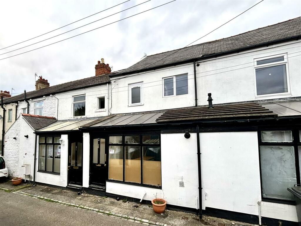 Main image of property: Tindale Avenue, Framwellgate Moor, Durham