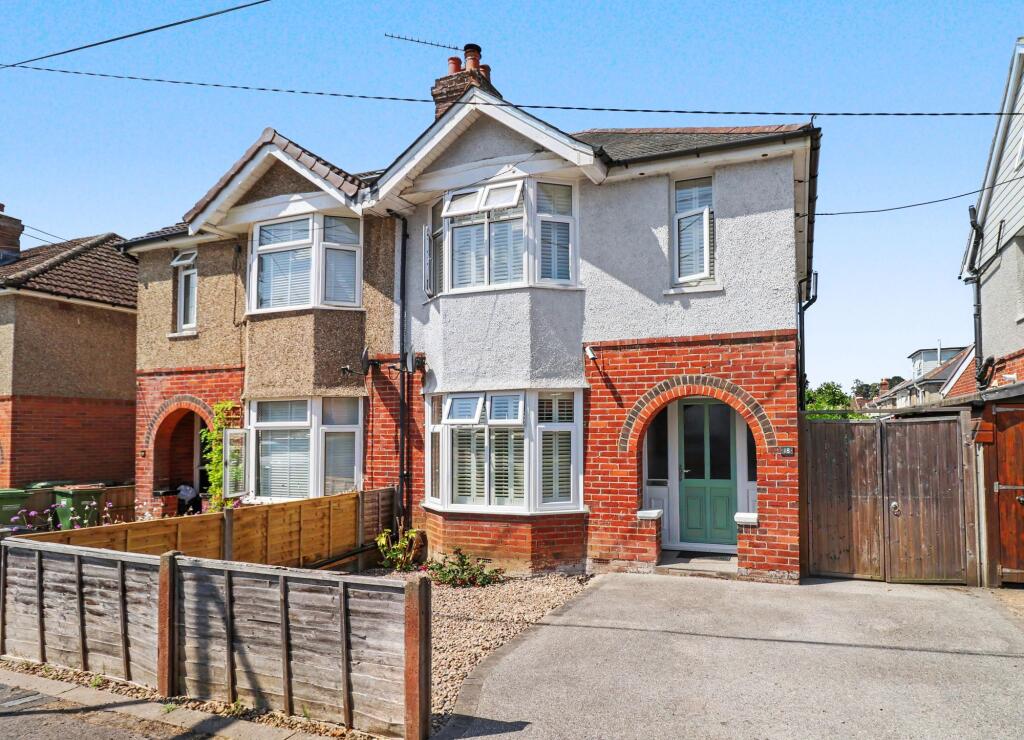 Main image of property: Drake Road, Bishopstoke, SO50