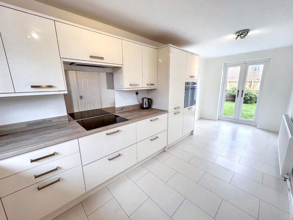 Main image of property: Garth Twentyfour, Killingworth, Newcastle upon Tyne, Tyne and Wear, NE12 6DH