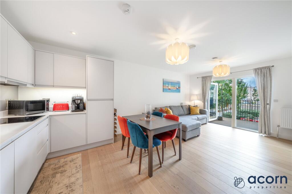 Apartment in London - View 2