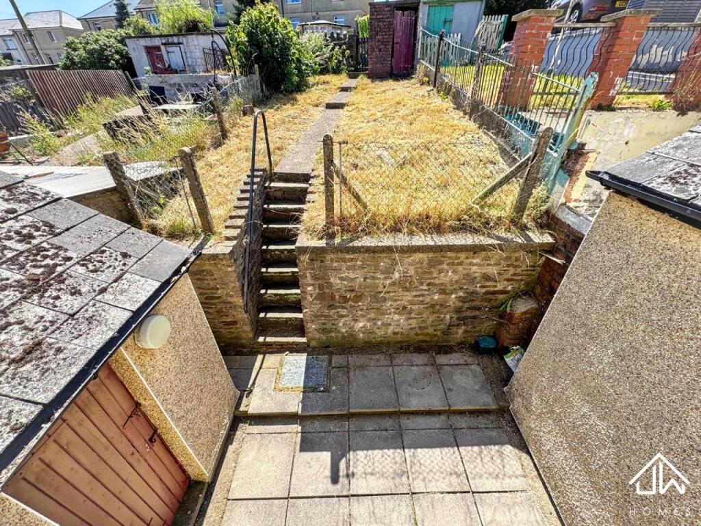 House in Markham, Argoed - View 3