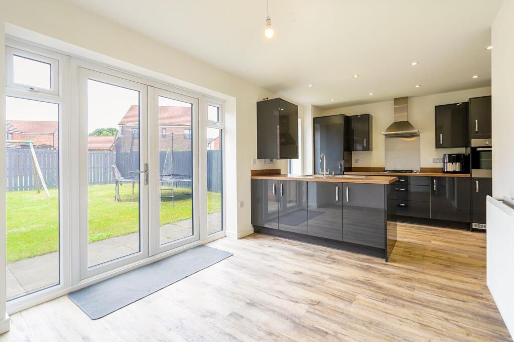 House in North Tyneside, Holystone Park, Holystone - View 2