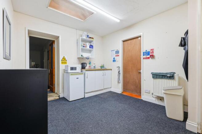 Communal Kitchenette