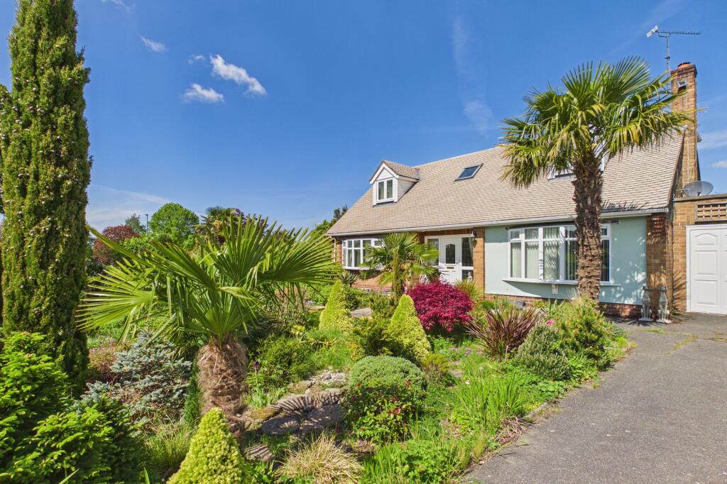 Weston Grove, Upton, CH2, Upton