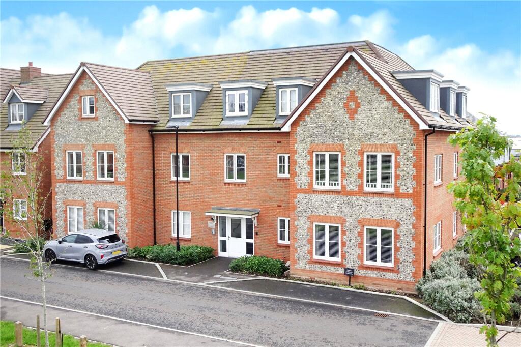 Main image of property: Cresswell Square, Angmering, West Sussex
