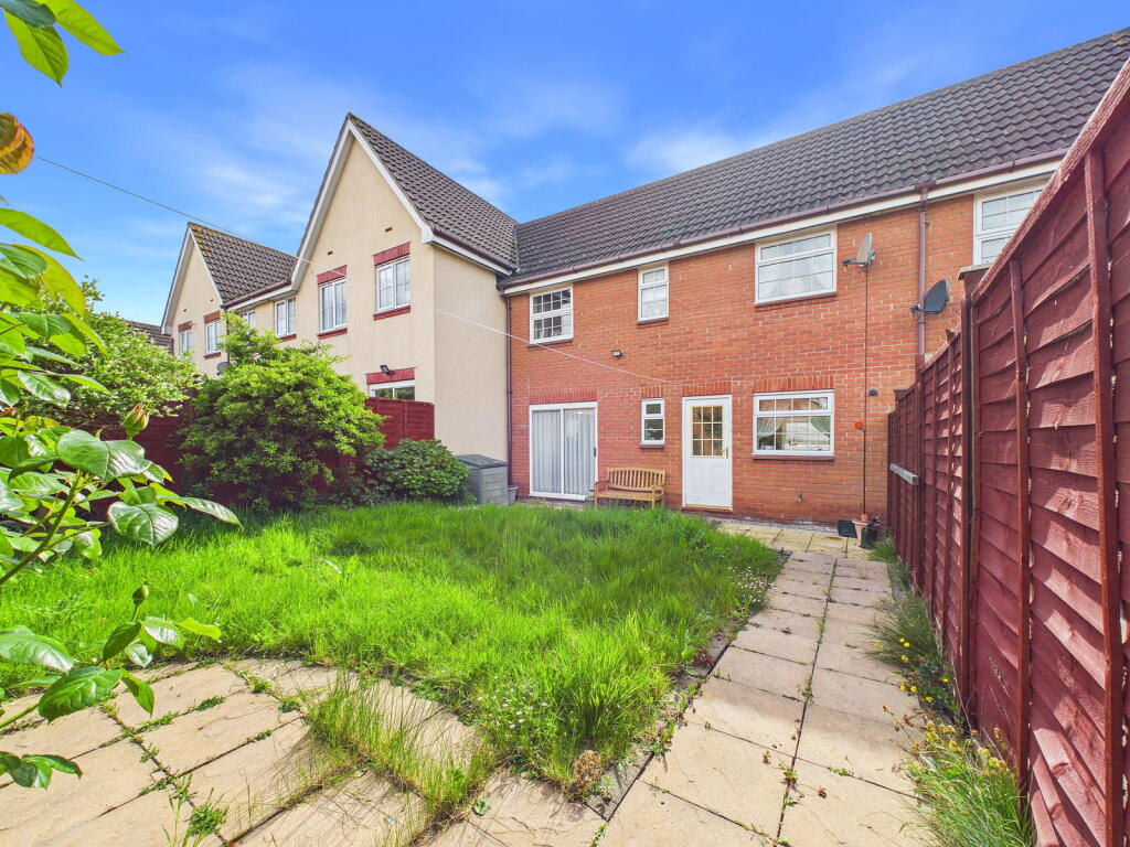Main image of property: Gulls Croft, Braintree, CM7 3RT