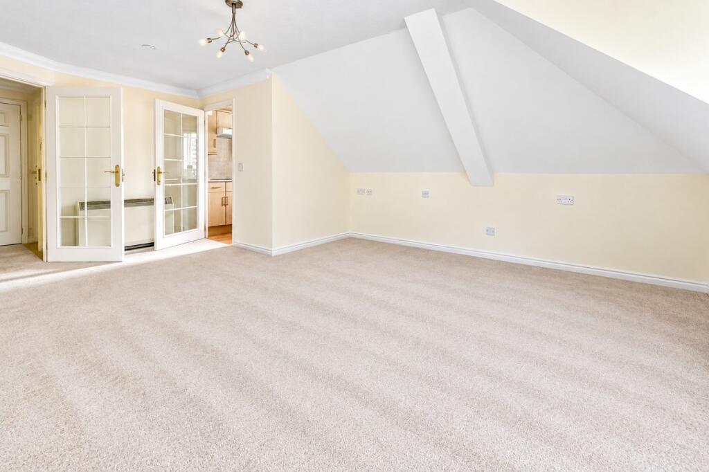 Apartment in Bournemouth - More