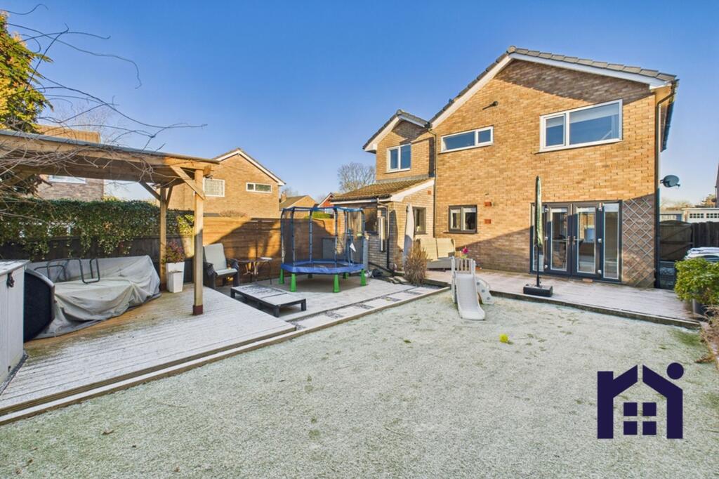 Countess Way, Euxton, PR7 6PT photo 4