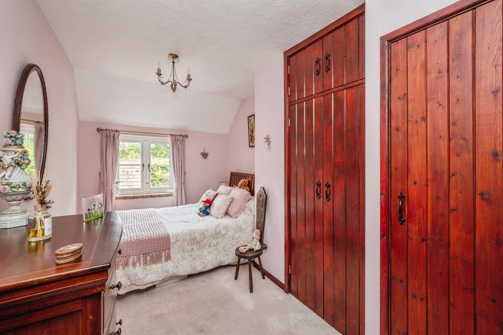 The Common, Hanworth, Norwich - More