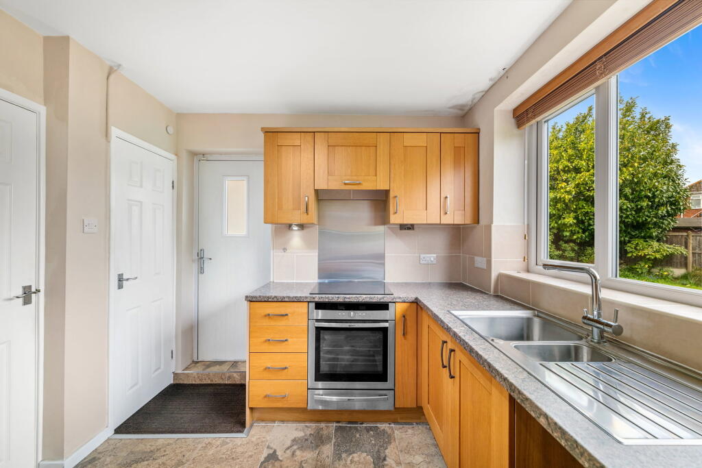Scarle Close, Lincoln, LN6 8DB - View 6