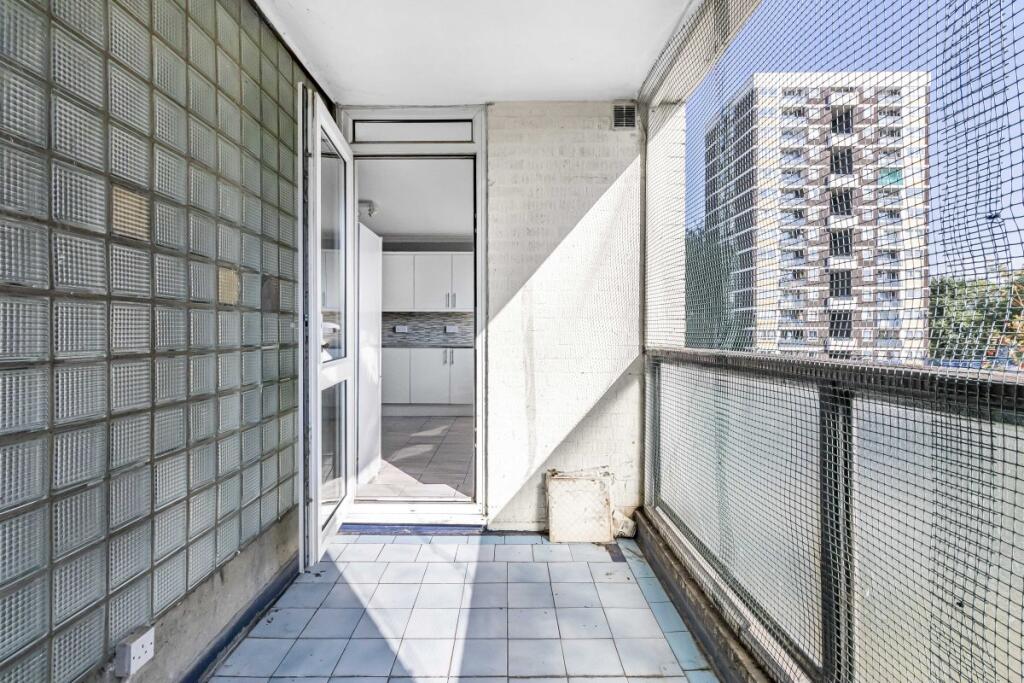 Apartment in London - View 4