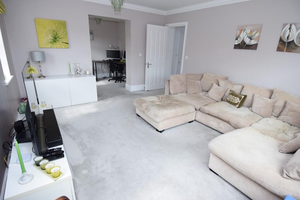 House in Amesbury - View 5