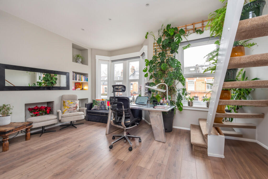 Fawe Park Road, 
East Putney, SW15 – pohled 2