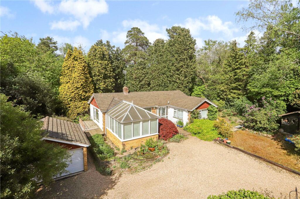 House in Waverley, Farnham