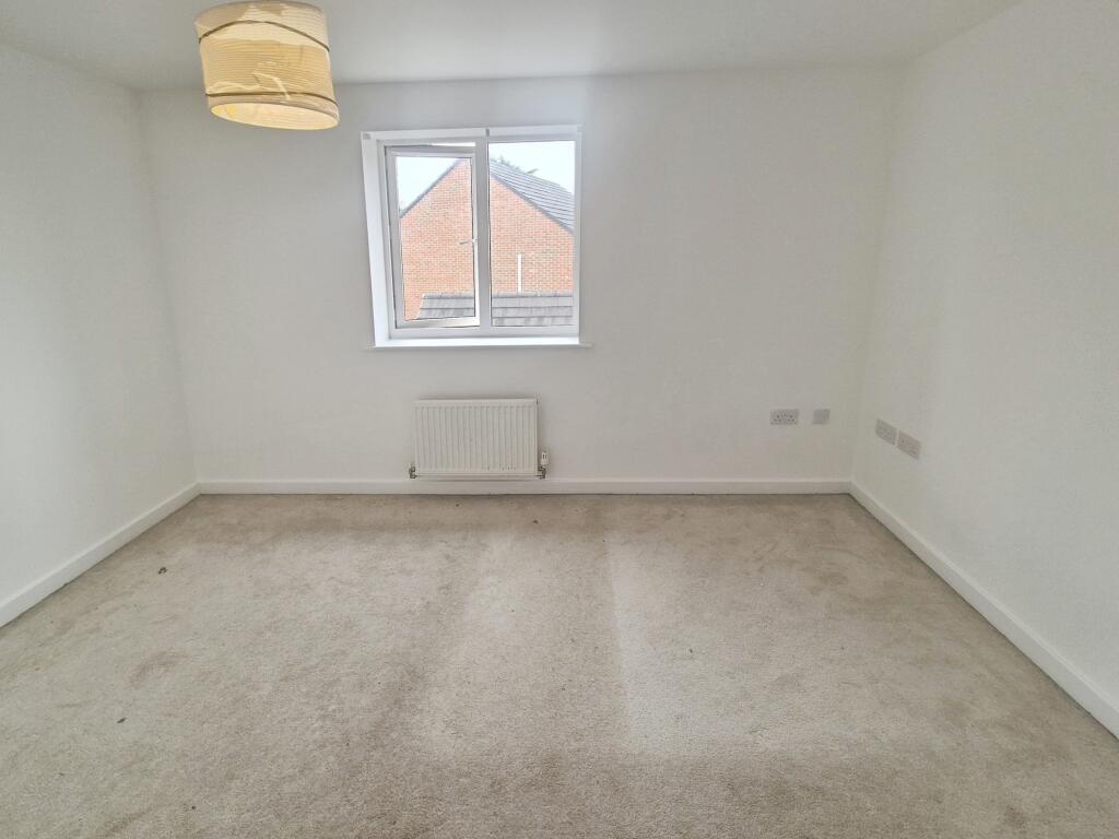 House in Northampton - View 4