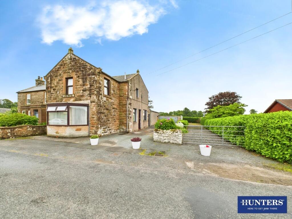 Main image of property: Drumarrin House, Eaglesfield, Lockerbie, DG11 3NU