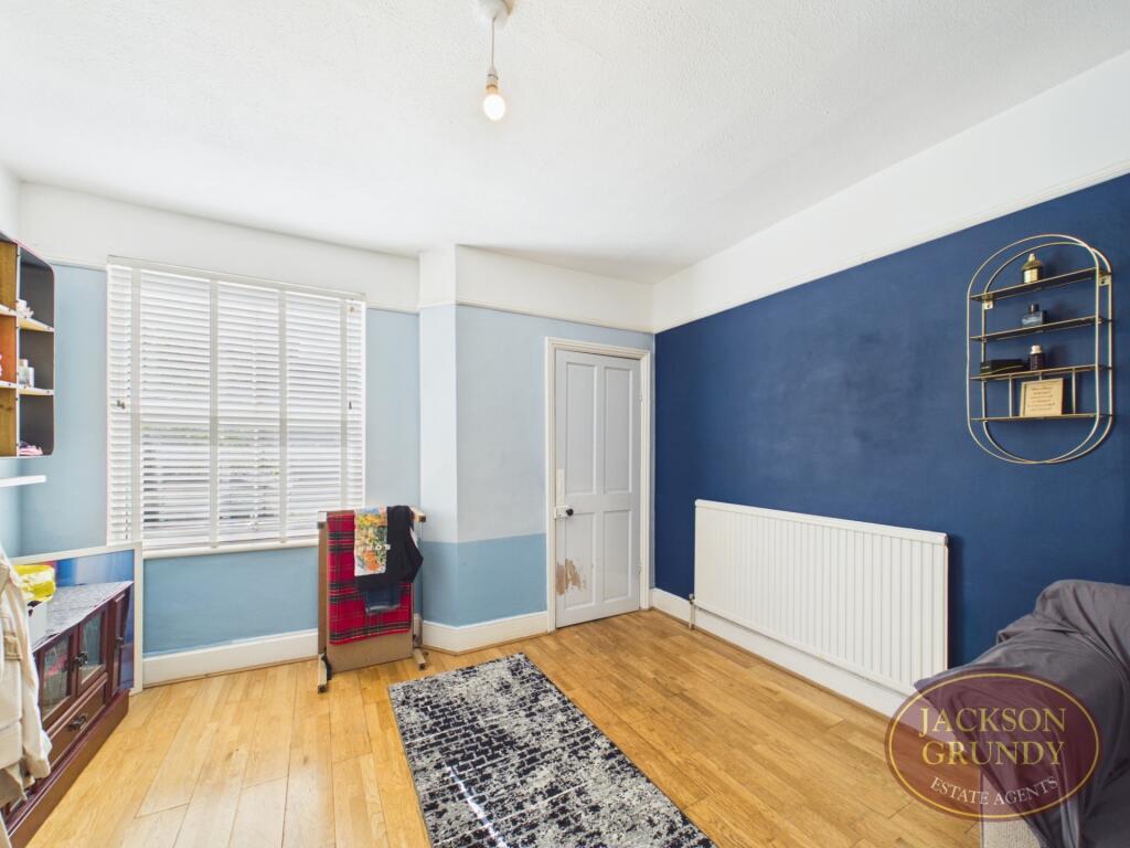 House in Northampton, Phippsville - More