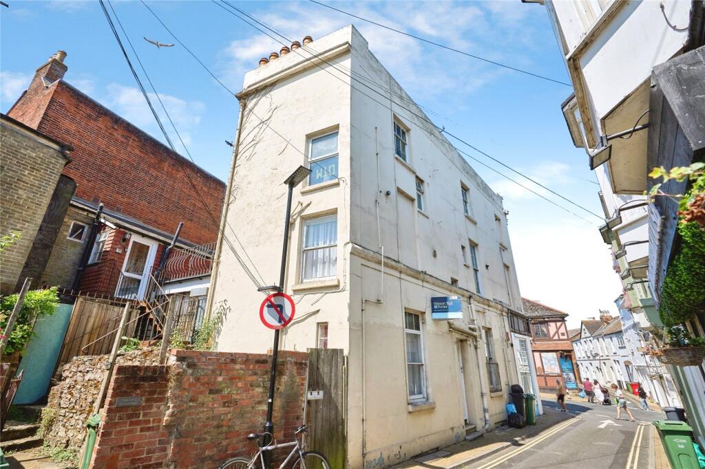 Main image of property: Castle Street, Ryde, Isle of Wight, PO33