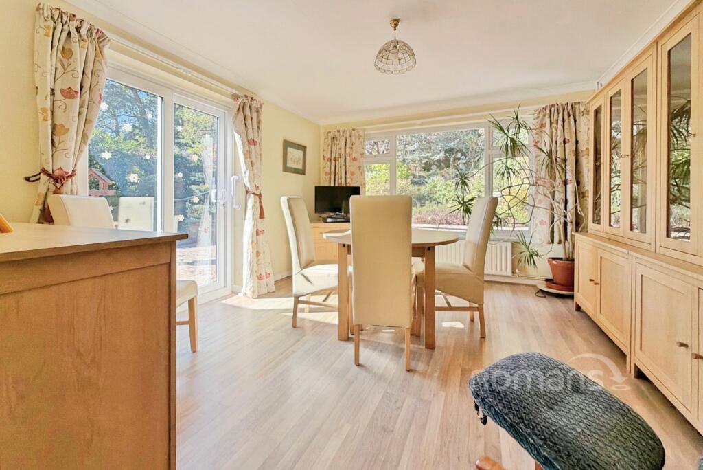 House in Sandhurst - View 5