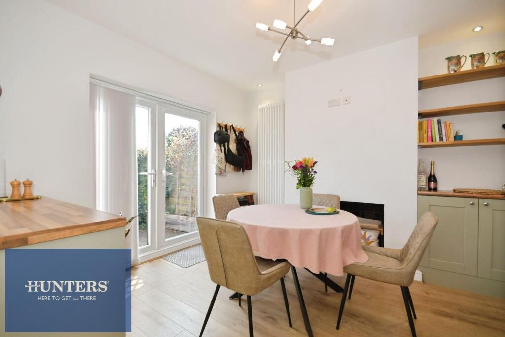 House in Chesterfield, Derbyshire - More
