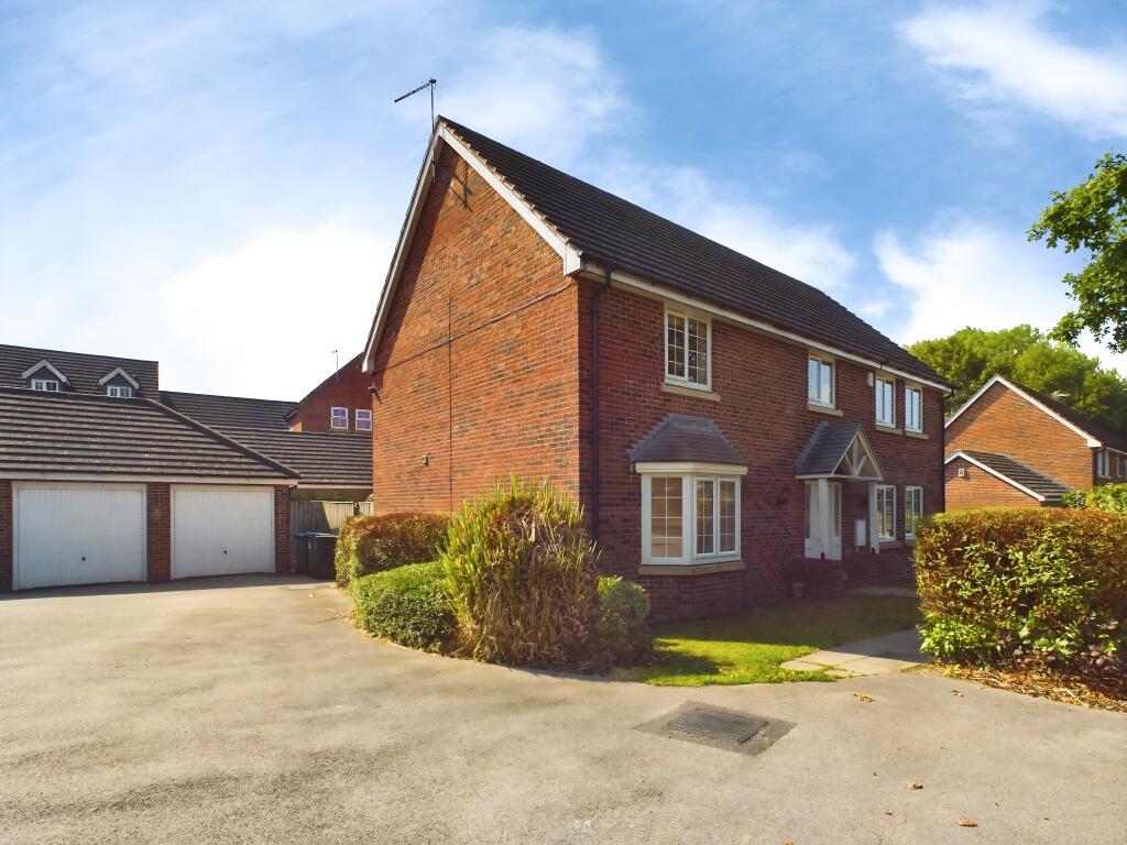 Main image of property: Bogs Lane, Harrogate, HG1