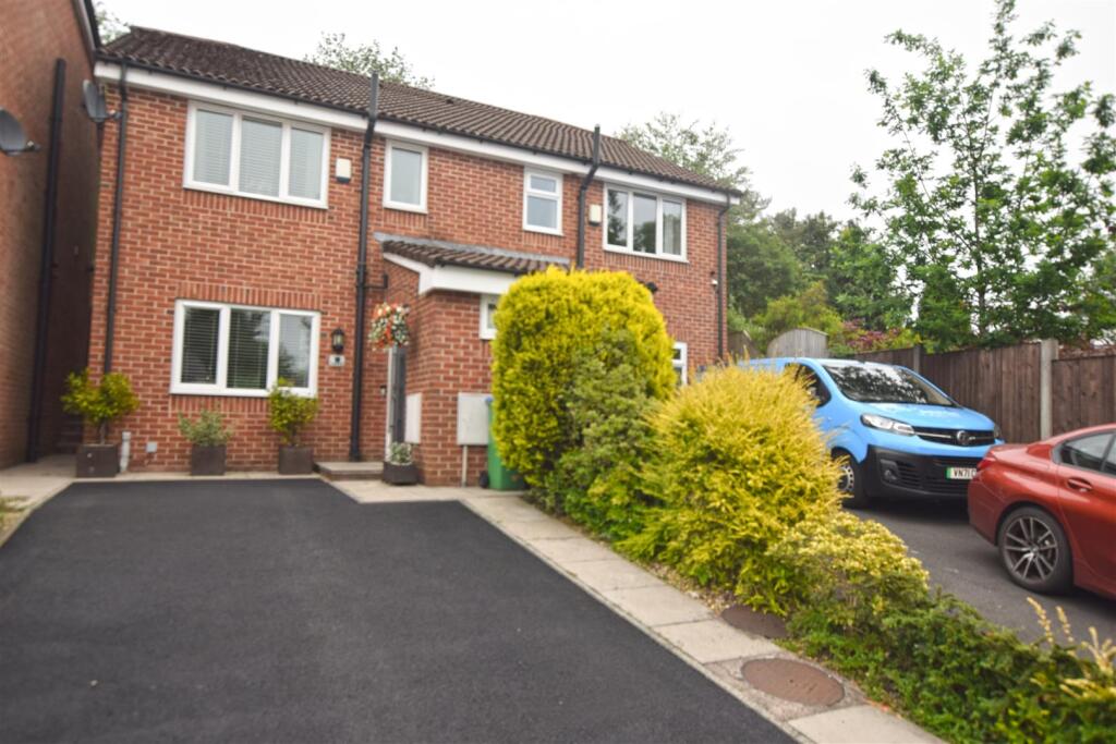 Main image of property: Newbank Close, Middleton, Manchester