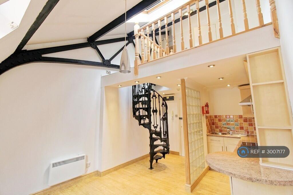 Apartment in Leicester - View 4