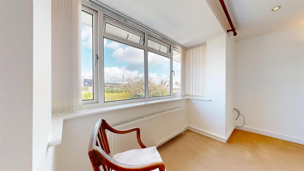 Apartment in Swanage, Dorset - View 5