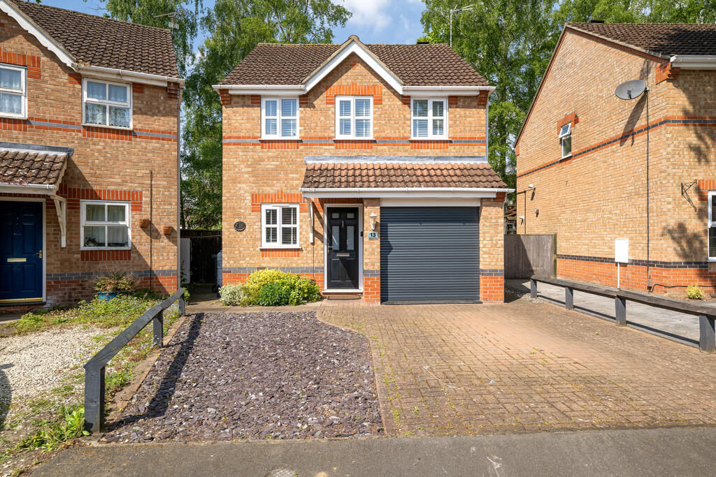 Main image of property: Lime Tree Close, Lincoln, Lincolnshire, LN6 0RT