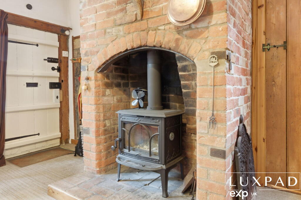 2, Post Office Row, Buxhall, Stowmarket, IP14 3DJ photo 4