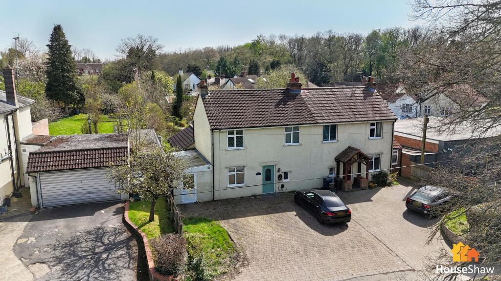 Main image of property: Cookshall Lane, High Wycombe, HP12 4AL