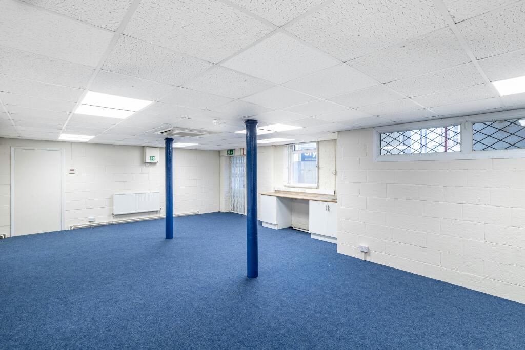 Hille Watford24.jpg