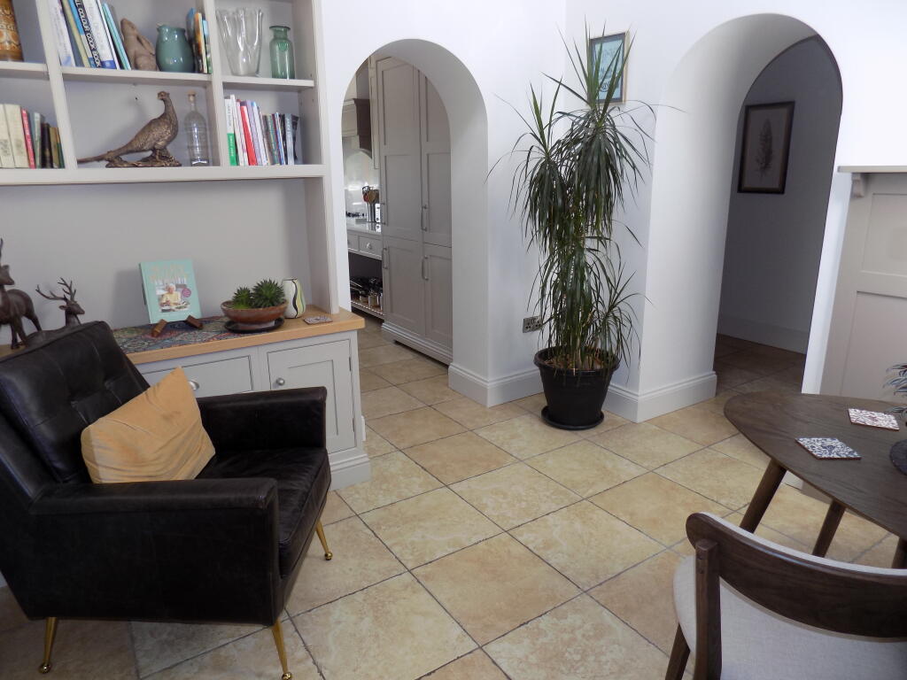 House in Matlock, Hopton - View 3