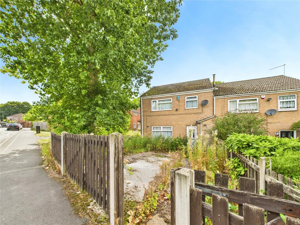Main image of property: Walnut Tree Gardens, Nottingham, Nottinghamshire, NG6