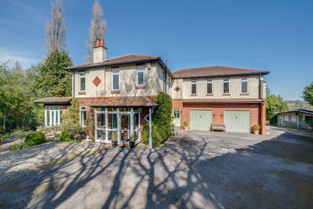 Main image of property: Harrogate Road, Knaresborough, North Yorkshire, HG5