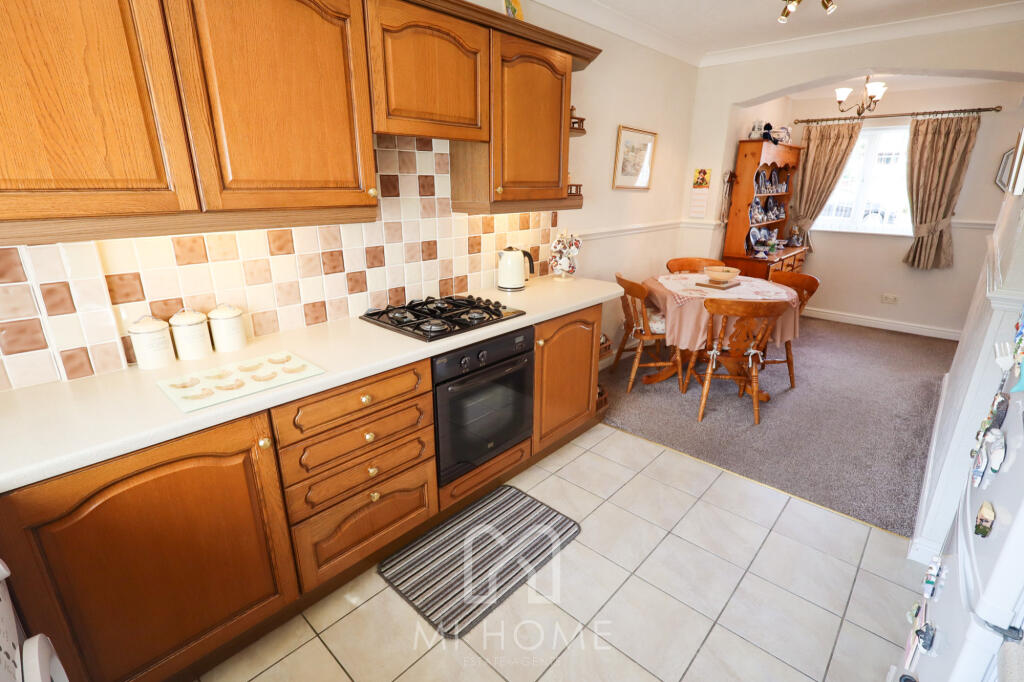 House in Fylde, Kirkham - More