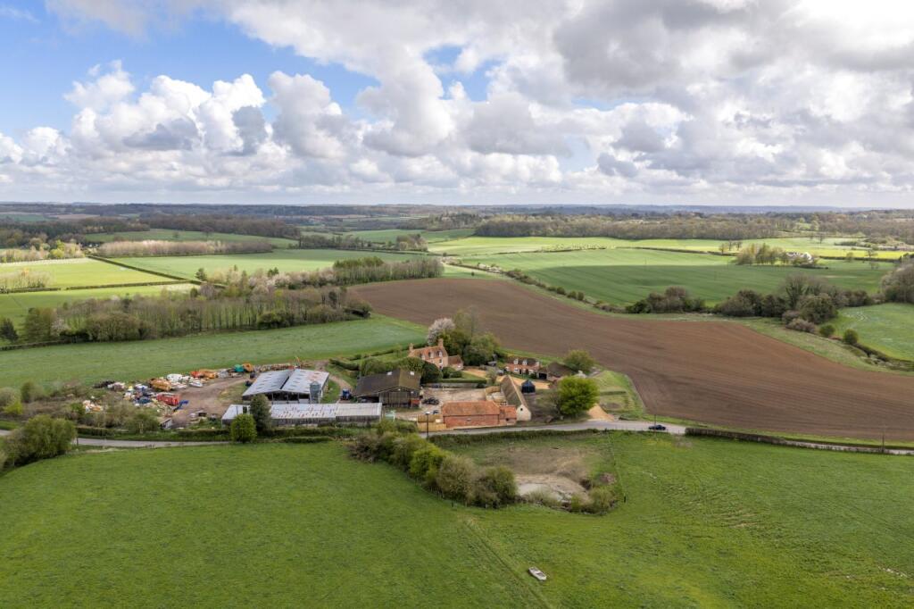 Kintbury Holt Farm Buildings &amp; Land