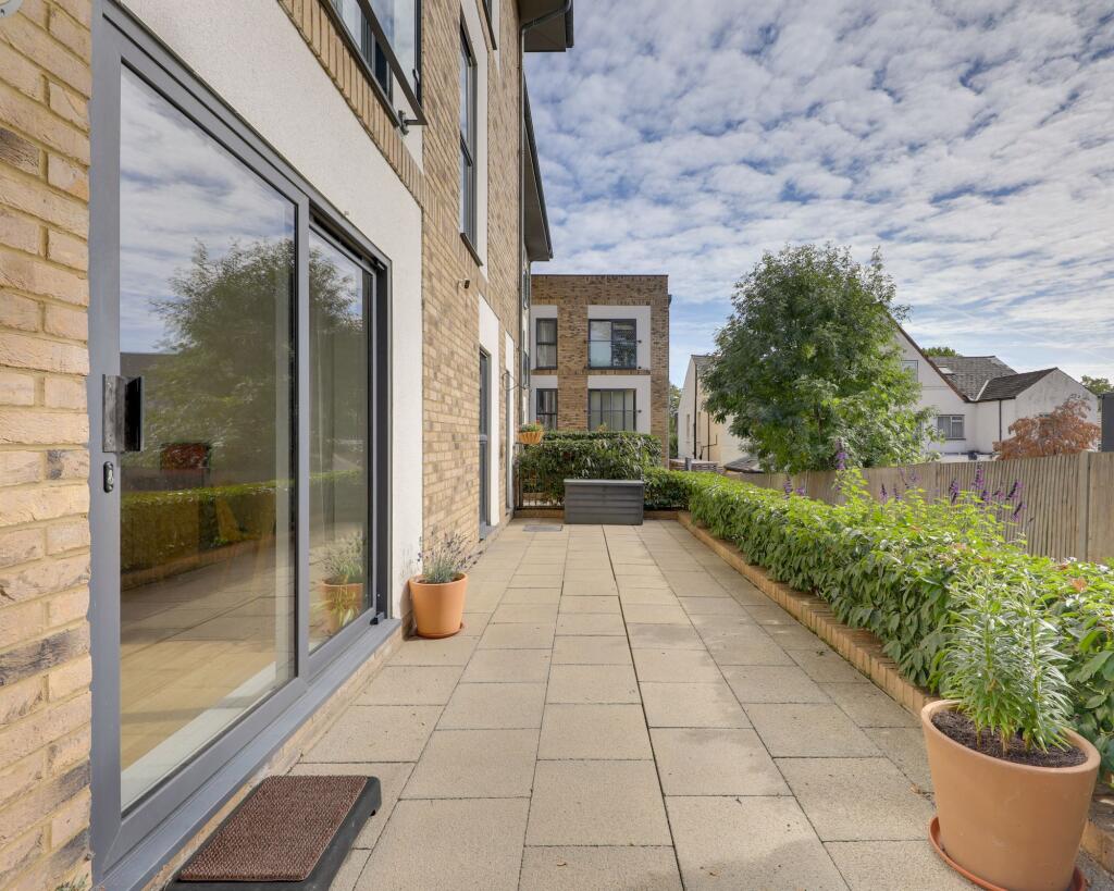 Apartment in London, Honor Oak - View 5