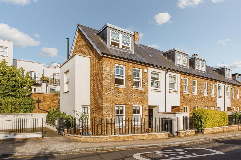 Main image of property: British Grove, Chiswick, W4