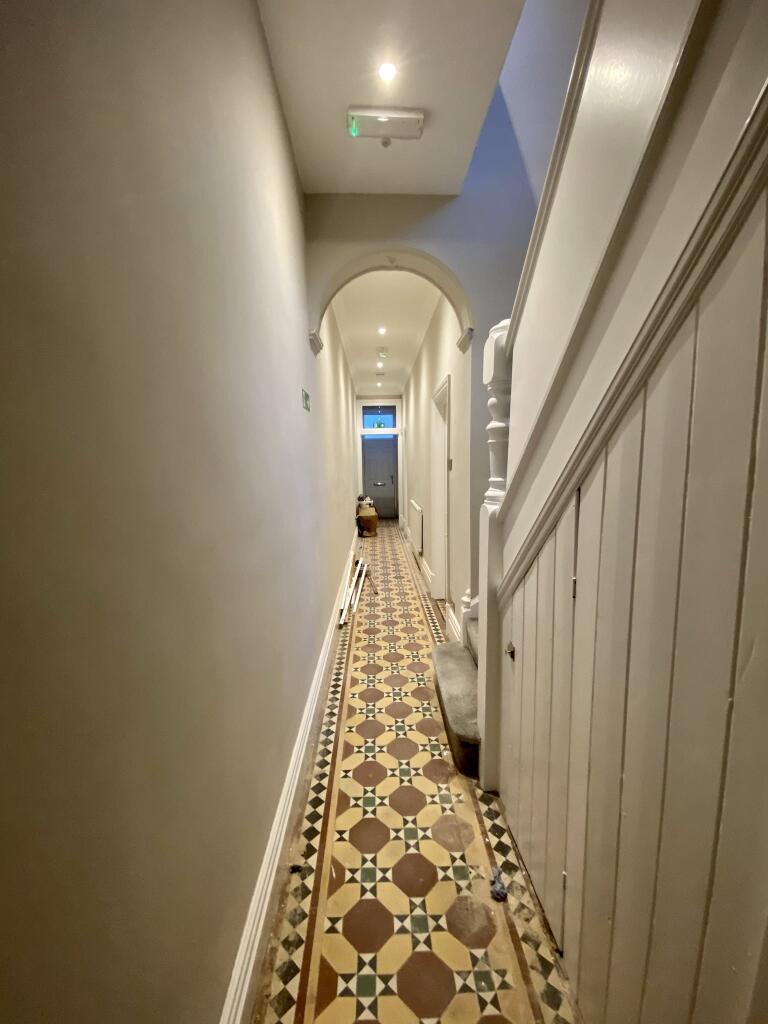 1 bedroom house share for rent
