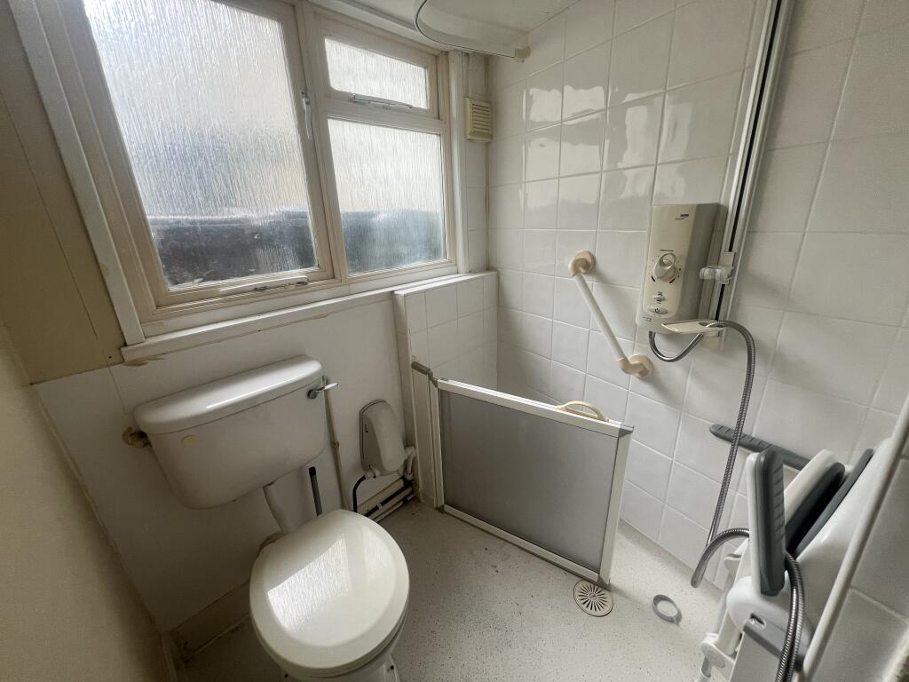 Apartment in Torquay - View 5